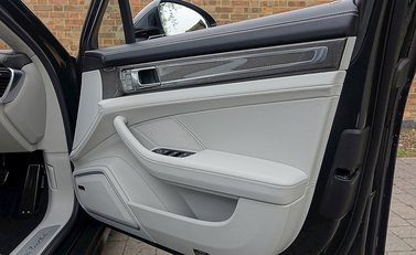 Porsche Panamera Turbo 17