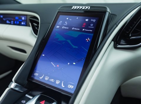 Ferrari Roma SPIDER 25