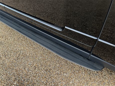 Land Rover Range Rover WESTMINSTER BLACK MHEV 35