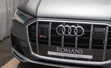 Audi SQ7 27