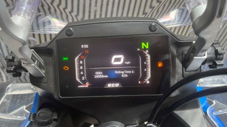 cf moto MT 2025 19K FULL LUGGAGE DUEL ADVENTURE BIKE 650CC 28
