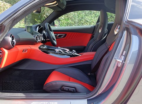 Mercedes-Benz Amg GT GT S 14