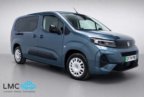 Vauxhall Combo Life 52kWh Design XL MPV 5dr Electric Auto (7.4kW Charger) (136 ps)