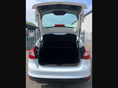 Ford Focus 1.6 Focus Titanium Navigator TDCi 5dr 25