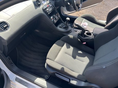 Peugeot RCZ THP SPORT 8