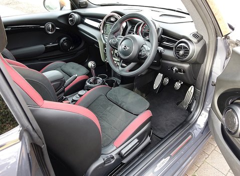 Mini Hatch John Cooper Works 4