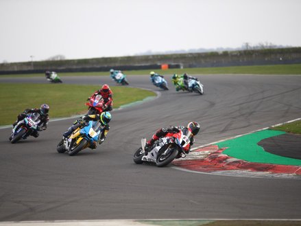 Snetterton Sets the Standard – DART Motorsport Power Cup Season Starts Strong 2