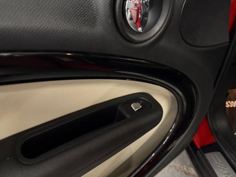 Mini Countryman 2.0 Cooper SD Auto ALL4 Euro 5 5dr 32