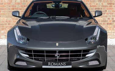 Ferrari FF 4