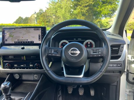 Nissan Qashqai DIG-T N-CONNECTA MHEV 8