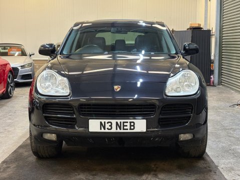 Porsche Cayenne 3.2 V6 Tiptronic S AWD 5dr 2