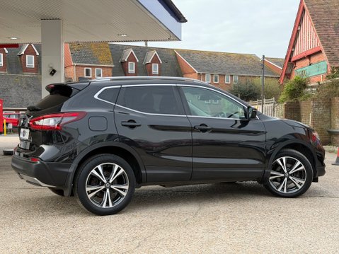 Nissan Qashqai N-CONNECTA DIG-T 2