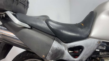 Honda XL 1000 2002 68K ADVENTURE TOURING PROJECT BIKE SPARES OR REPAIR 13