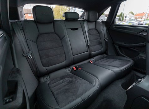 Porsche Macan GTS 15