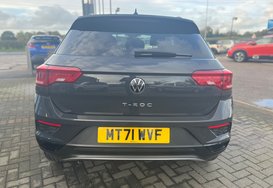 Volkswagen T-Roc BLACK EDITION 1.0 TSI 8