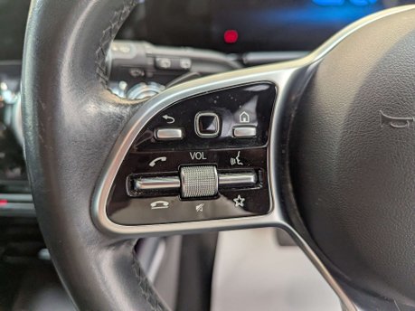 Mercedes-Benz EQA EQA 250 Sport 5dr 71