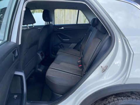 Volkswagen T-Roc 1.5 TSI EVO SE Euro 6 (s/s) 5dr 12