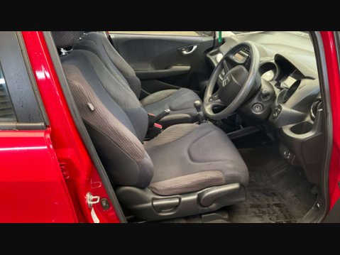 Honda Jazz 1.3 Jazz i-VTec ES 5dr 15