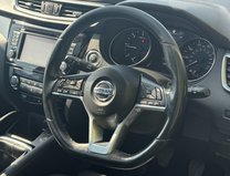 Nissan Qashqai 1.5 dCi N-Connecta SUV 5dr Diesel Manual Euro 6 (s/s) (110 ps) 12