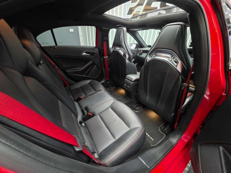 Mercedes-Benz A Class 2.0 A45 AMG (Premium) Hatchback 5dr Petrol SpdS DCT 4MATIC Euro 6 (s/s) (38 17