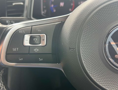 Volkswagen T-Roc 2.0 T-Roc R-Line TSi 4Motion Semi-Auto 4WD 5dr 10