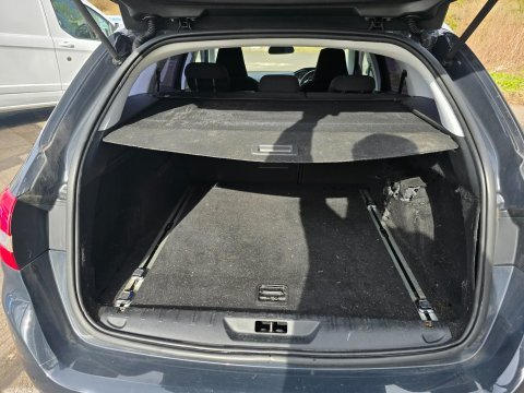 Peugeot 308 BLUE HDI S/S SW ALLURE 7