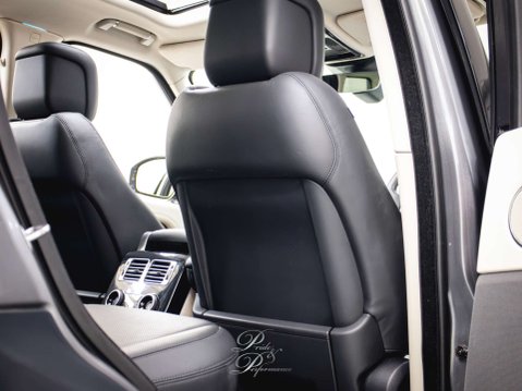 Land Rover Range Rover 3.0 Range Rover Vogue SDV6 Auto 4WD 5dr 14