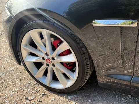 Jaguar XF 3.0d S V6 Portfolio Auto Euro 5 (s/s) 4dr 35