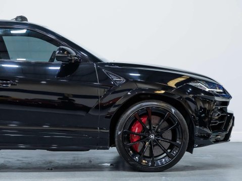 Lamborghini Urus 4.0 V8 BiTurbo SUV 5dr Petrol Auto 4WD Euro 6 (650 ps) 21