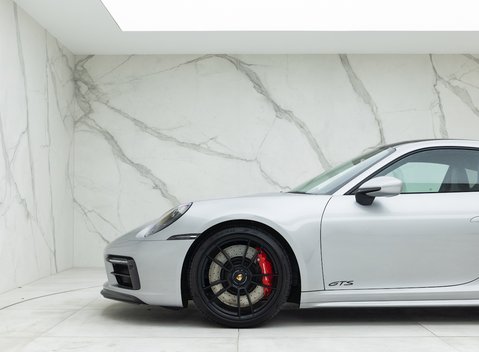 Porsche 911 (992) Carrera 4 GTS 25