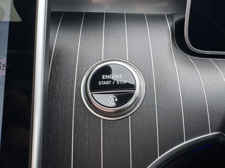 Mercedes-Benz C Class C200 MHEV AMG Line Premium Plus Auto Petrol Estate PAN ROOF/MEMORY SEATS 28