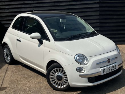 Fiat 500 1.2 500 Lounge RHD 3dr
