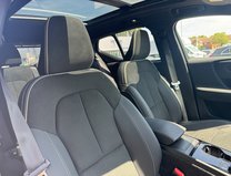 Volvo XC40 Recharge 69kWh Ultimate SUV 5dr Electric Auto (231 ps) 12