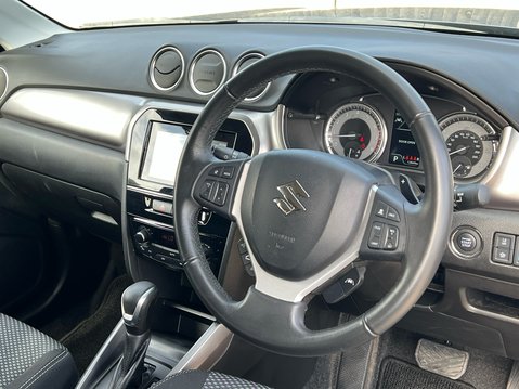 Suzuki Vitara SZ-T 40