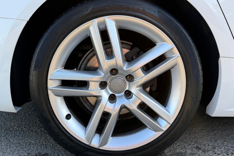 Audi A6 AVANT TDI ULTRA S LINE  - £35 ROAD TAX! - SERVICED AT AUDI 60