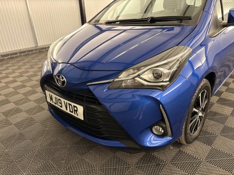 Toyota Yaris 1.5 VVT-i Icon Tech Euro 6 5dr 42