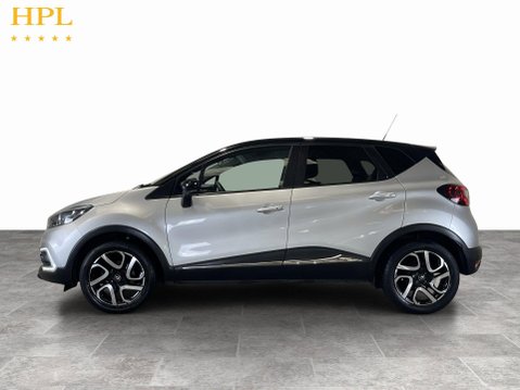 Renault Captur 1.5 dCi ENERGY Iconic SUV 5dr Diesel Manual Euro 6 (s/s) (90 ps) 4