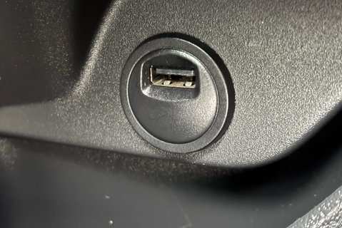 Citroen Berlingo L1 Enterprise Panel Van - Direct from the MOD 27