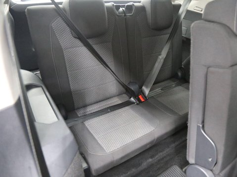 Volkswagen Tiguan Allspace 2.0 TDI SE Nav DSG 4Motion Euro 6 (s/s) 5dr 24
