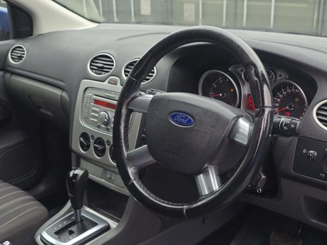 Ford Focus 1.6 Style Hatchback 5dr Petrol Automatic (184 g/km, 99 bhp) 44