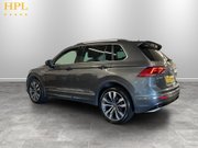 Volkswagen Tiguan 2.0 BiTDI R-Line Tech SUV 5dr Diesel DSG 4Motion Euro 6 (s/s) (240 ps) 5