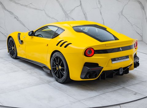 Ferrari F12 TDF 15