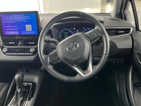 Toyota Corolla ICON 3
