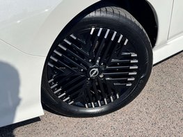 Nissan LEAF Leaf Tekna Electric 110kw, 39kwh (Automatic) 3