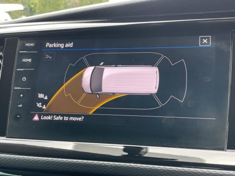 Volkswagen Caravelle 2.0 TDI Executive MPV 5dr Diesel DSG Euro 6 (s/s) (150 ps) 50