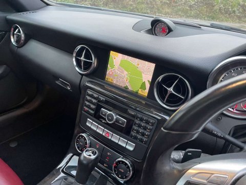 Mercedes-Benz SLK 1.8 SLK 250 AMG Sport BlueEfficiency Auto 2dr 12