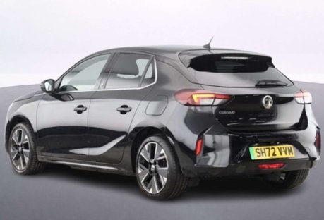 Vauxhall Corsa 50kWh Ultimate Hatchback 5dr Electric Auto (136 ps)