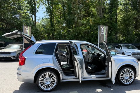 Volvo XC90 B5 INSCRIPTION PRO AWD -B&W -XENIUM PK -PAN ROOF -22S -SURROUND CAMERAS 20