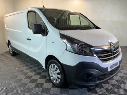 Renault Trafic 2.0 dCi ENERGY 30 Business+ LWB Standard Roof Euro 6 (s/s)