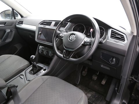 Volkswagen Tiguan 1.5 TSI EVO Match Euro 6 (s/s) 5dr 21